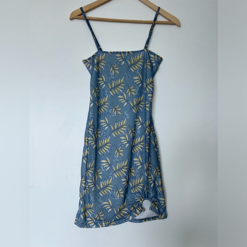 Mini floral festival dress with horseshoe